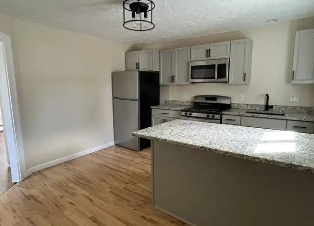Property at 400 S Main St, New Britain, CT, 06051, 2 beds, 1 bath, [object Object]