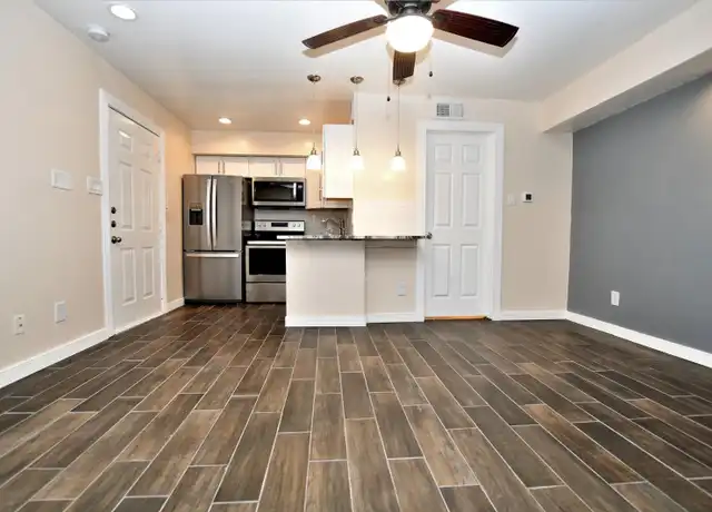 Property at 9821 Walnut St Unit K303, Dallas, TX, 75243, 1 bed, 1 bath, [object Object]