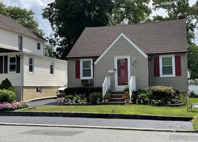 Property at 81 Lenox Ave Unit 2, Dumont, NJ, 07628, 1 bed, 1 bath, [object Object]