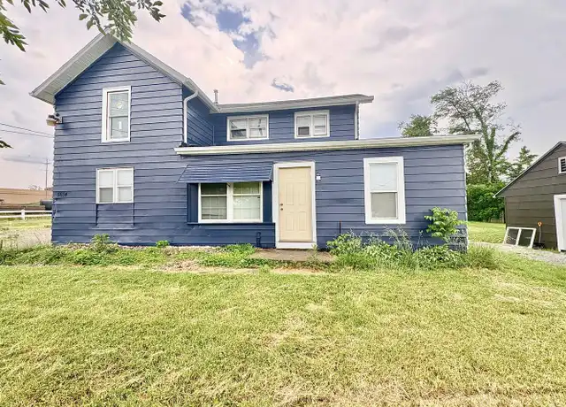 Property at 5614 S Main St unit Unit 1 (lower front Unit ), South Bend, IN, 46614, 2 beds, 2 baths, [object Object]