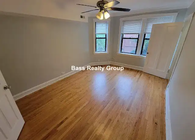 Property at 7018 N Paulina St Unit 2, Chicago, IL, 60626, 2 beds, 1 bath, [object Object]