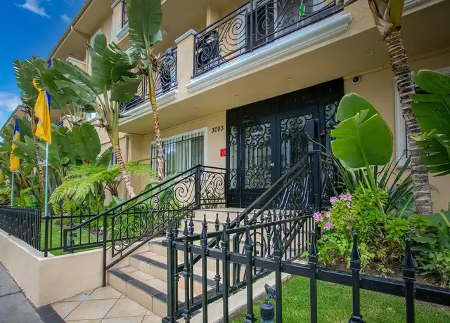 Property at Wilshire Vermont Towers - 3003 Leeward Ave, Los Angeles, CA, 90005, 0 beds, 1 bath, [object Object]