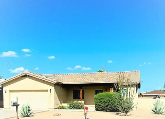Property at 885 N Poppy St, Wickenburg, AZ, 85390, 2 beds, 2 baths, [object Object]
