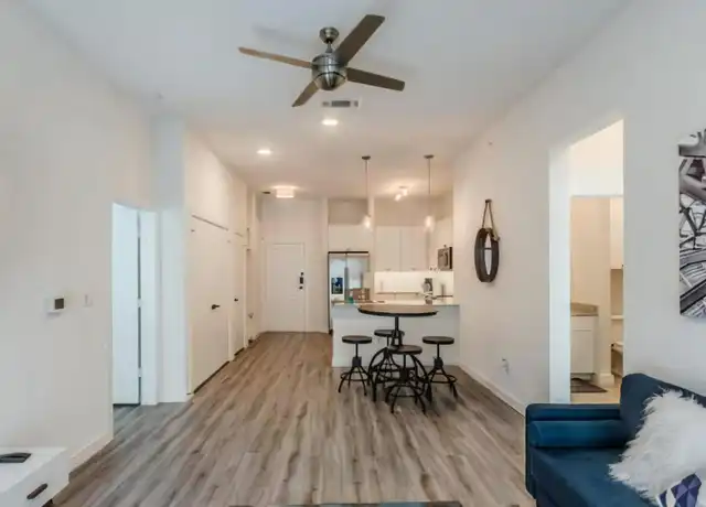 Property at 201 Wimberly St Unit 1016, Fort Worth, TX, 76107, 1 bed, 1 bath, [object Object]