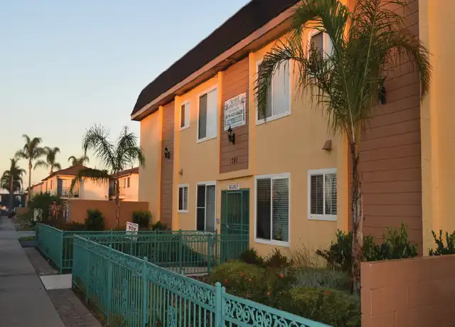 Property at 1380 Hemlock Ave Unit IB Villas II, Imperial Beach, CA, 91932, 2 beds, 1 bath, [object Object]