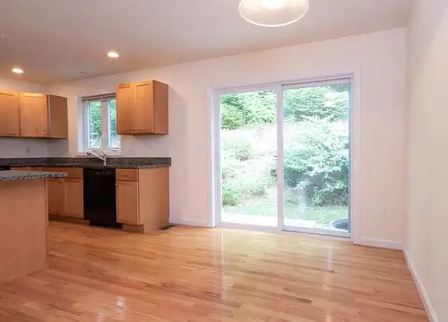 Property at Jefferson Court - 1 Jefferson Dr, Dover, NH, 03820, 2 beds, 1.5 baths, [object Object]