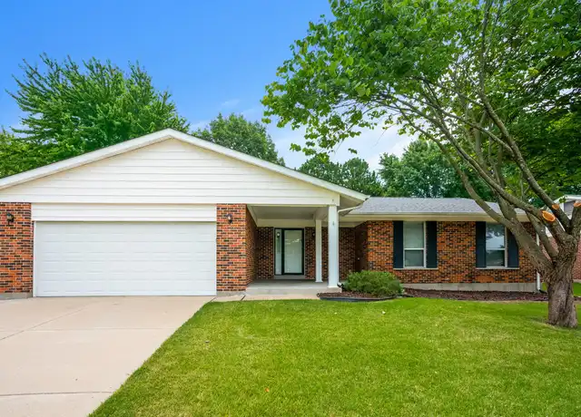 Property at 4131 Les Cherbourg Ln, Florissant, MO, 63034, 3 beds, 2.5 baths, [object Object]