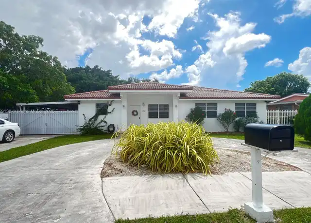 Property at 1351 SW 70th Ave Unit 1351, Miami, FL, 33144, 3 beds, 3 baths, [object Object]