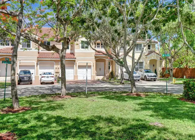 Property at 3467 SW 170th Ter, Miramar, FL, 33027, 3 beds, 2.5 baths, [object Object]