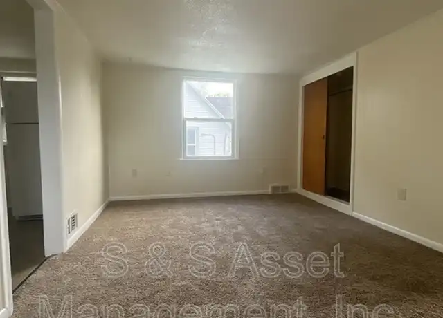 Property at 717 N Sycamore St, Lansing, MI, 48906, 1 bed, 1 bath, [object Object]