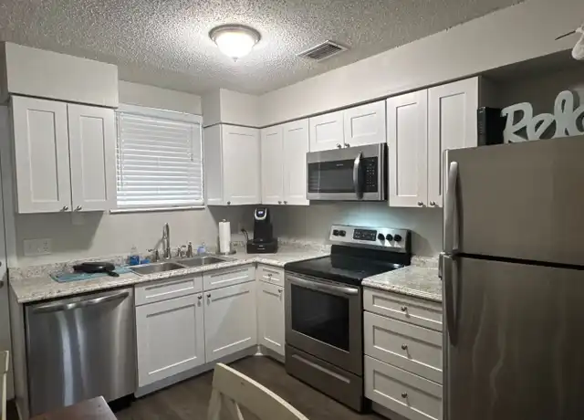 Property at 2121 Gordon Ave, Jacksonville Beach, FL, 32250, 2 beds, 1 bath, [object Object]