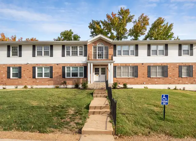 Property at 601 Broadmoor Dr Unit H, Chesterfield, MO, 63017, 2 beds, 2 baths, [object Object]