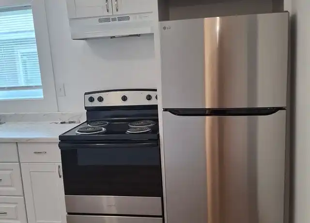 Property at 230 S Diamond St Unit 2, Centralia, WA, 98531, 1 bed, 1 bath, [object Object]