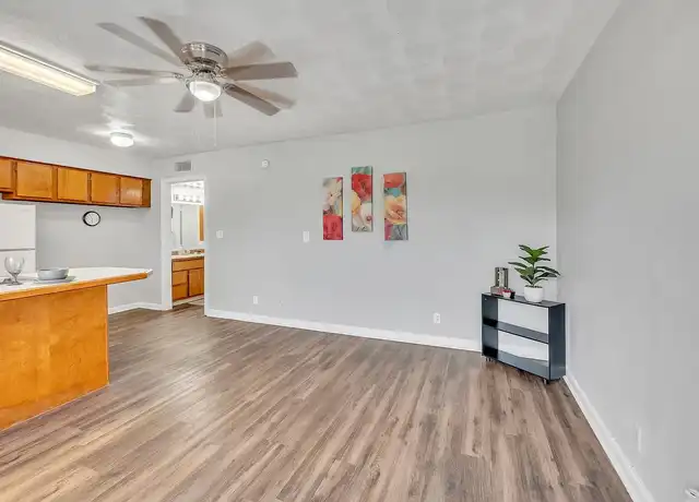 Property at The Woods Apartments - 950 S 32nd St, Muskogee, OK, 74401, 1 bed, 1 bath, [object Object]