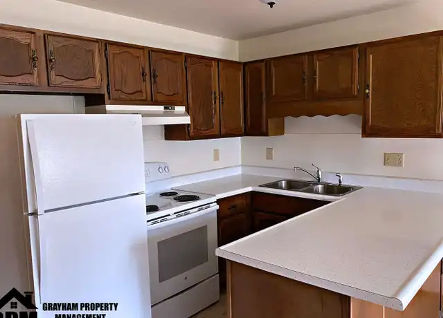 Property at 126 N Front St Unit 2, Fairchild, WI, 54741, 2 beds, 1 bath, [object Object]