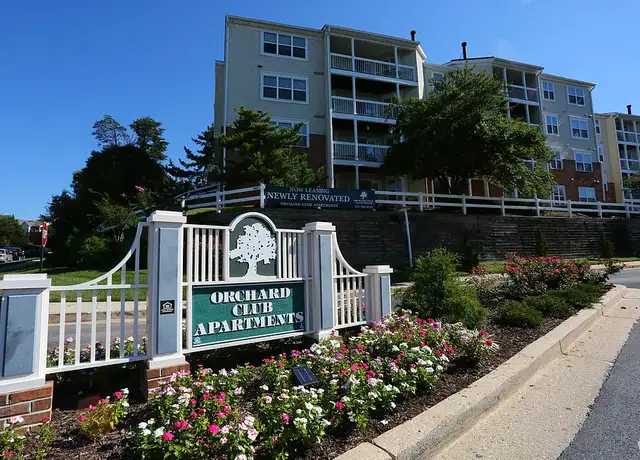Photo of 6330 Orchard Club Dr, Elkridge, MD 21075