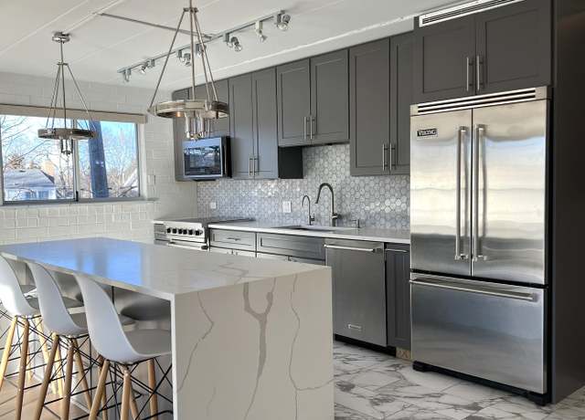 Photo of 630 Vernon Ave Unit 12, Glencoe, IL 60022