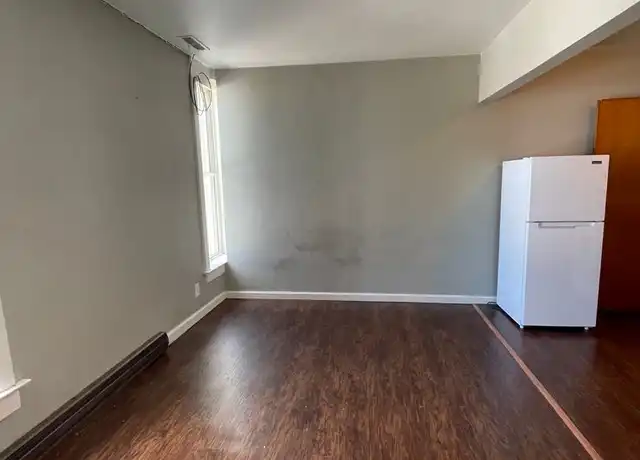 Property at 208 S Market St Unit B-08, Delphi, IN, 46923, 0 beds, 1 bath, [object Object]