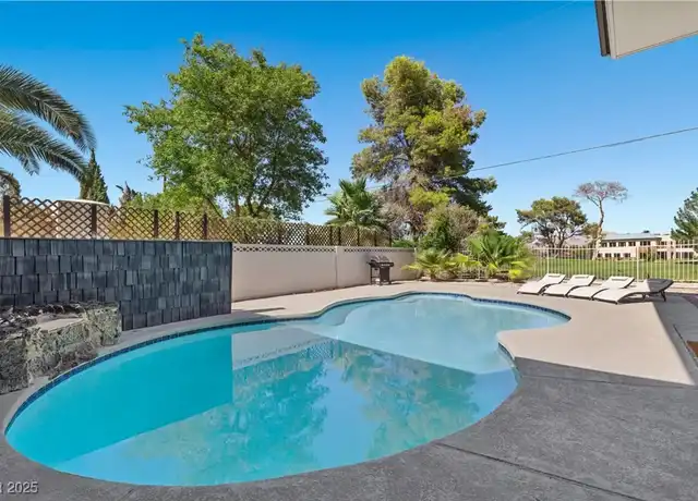 Property at 3482 Pueblo Way, Las Vegas, NV, 89169, 4 beds, 4 baths, [object Object]