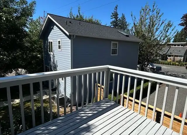 Property at 265 E Sunset Way Unit C, Issaquah, WA, 98027, 2 beds, 1 bath, [object Object]