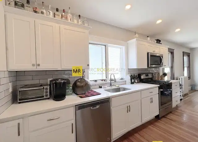 Property at 52 Blenford Rd, Brighton, MA, 02135, 3 beds, 2 baths, [object Object]