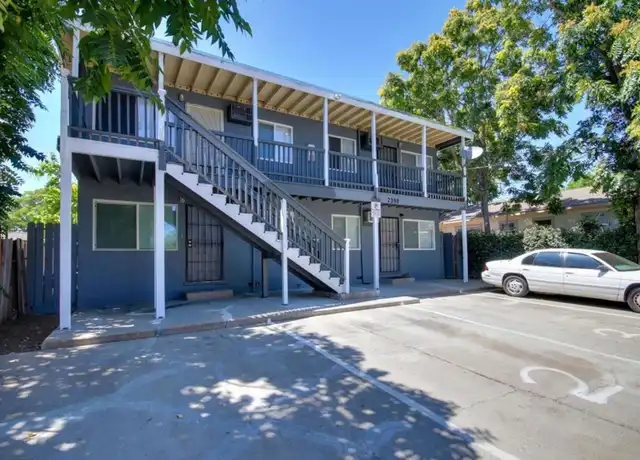 Property at 2390 Oakmont St Unit 4, Sacramento, CA, 95815, 1 bed, 1 bath, [object Object]