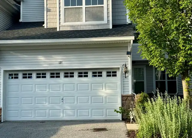 Property at 127 Meadow View Dr, Middletown, NY, 10940, 3 beds, 2.5 baths, [object Object]