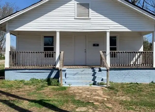 Property at 322 10th St, Gaffney, SC, 29340, 2 beds, 1 bath, [object Object]