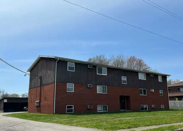 Property at Jennings Avenue Apartments - 374 Jennings Ave, Mansfield, OH, 44907, 1-2 bed, 1-1.5 bath, [object Object]