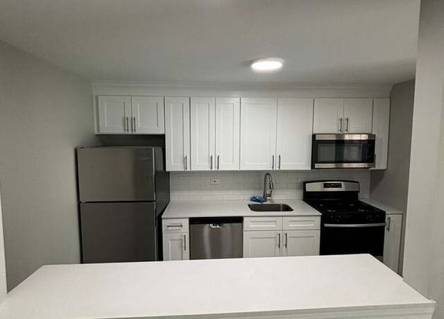 Photo of 762 Main St Unit 403, Antioch, IL 60002