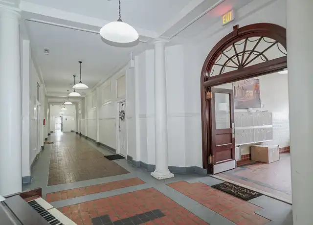 Property at 332 Wells St, Bridgeport, CT, 06606, 2 beds, 1 bath, [object Object]