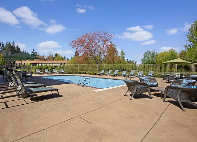 Photo of 1150 N 192nd St, Shoreline, WA 98133