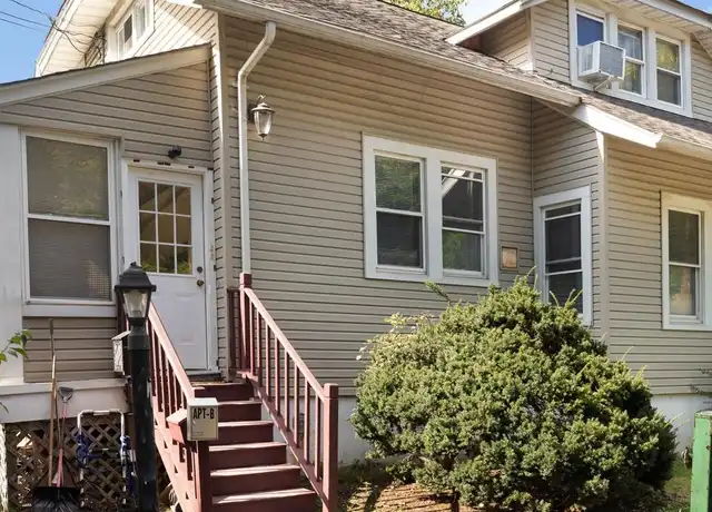 Property at 42 Haab Ave, Babylon, NY, 11702, 2 beds, 1 bath, [object Object]