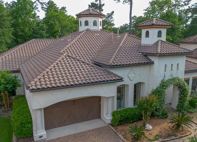 Property at 3 Ivy Castle Ct, Spring, TX, 77382, 5 beds, 4.5 baths, [object Object]