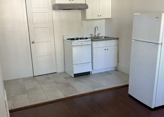 Property at 1114 Poinsettia Dr, West Hollywood, CA, 90046, 0 beds, 1 bath, [object Object]