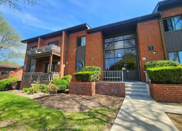 Property at 5 Darian Ct Unit 1A, Pomona, NY, 10970, 2 beds, 2 baths, [object Object]