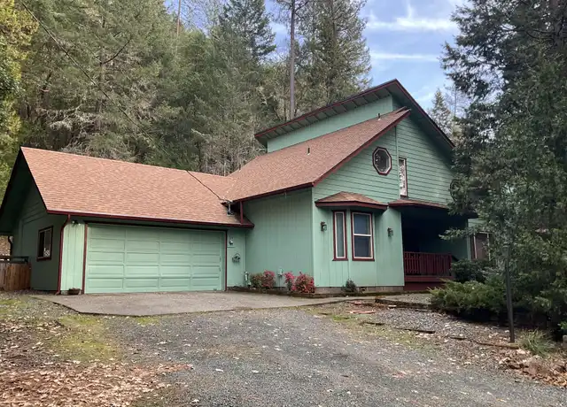 Property at 695 Agee Dr, Grants Pass, OR, 97526, 3 beds, 3 baths, [object Object]