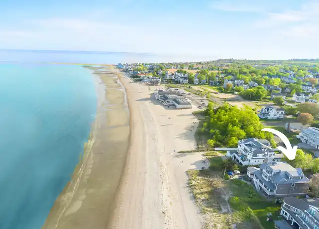 Property at 195 Fairfield Beach Rd, Fairfield, CT, 06824, 4 beds, 4.5 baths, [object Object]