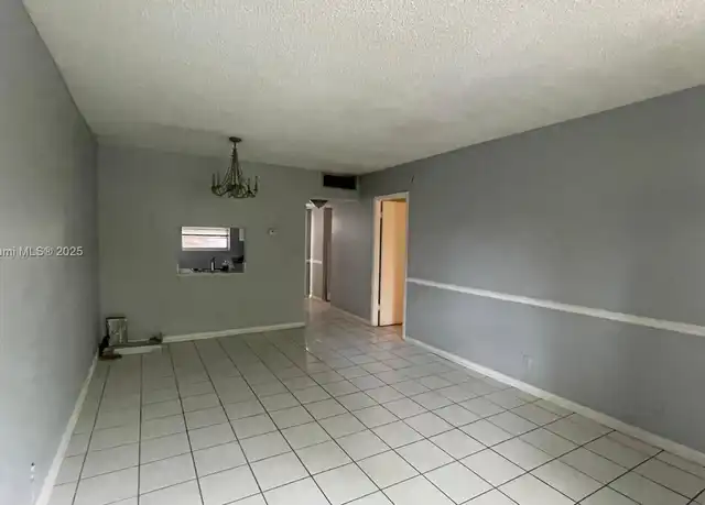 Property at 5061 W Oakland Park Blvd #307, Lauderdale Lakes, FL, 33313, 1 bed, 1 bath, [object Object]