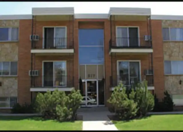 Property at 517 32nd Ave S, Moorhead, MN, 56560, 2 beds, 1 bath, [object Object]