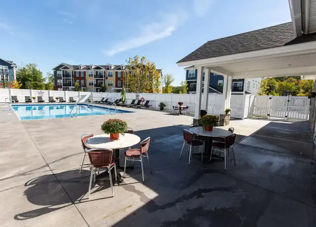 Property at 123 Bayberry Cir Unit 103, Burlington, VT, 05401, 1 bed, 1 bath, [object Object]