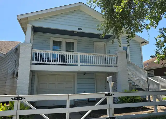 Property at 4315 Avenue L Unit UP, Galveston, TX, 77550, 2 beds, 1 bath, [object Object]