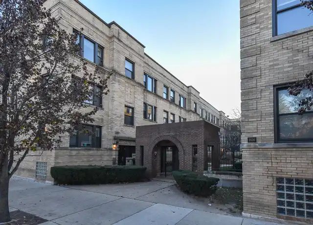 Property at 3526 N Broadway Unit W4, Chicago, IL, 60657, 1 bed, 1 bath, [object Object]