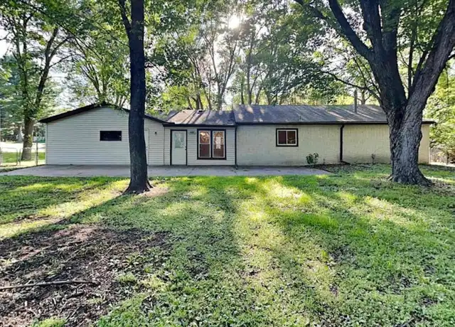 Property at 10904 Irwin Ave S, Bloomington, MN, 55437, 3 beds, 1 bath, [object Object]