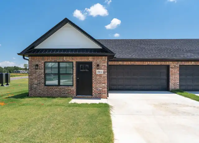 Property at 8811 Cantera Dr, Fort Smith, AR, 72916, 3 beds, 2 baths, [object Object]