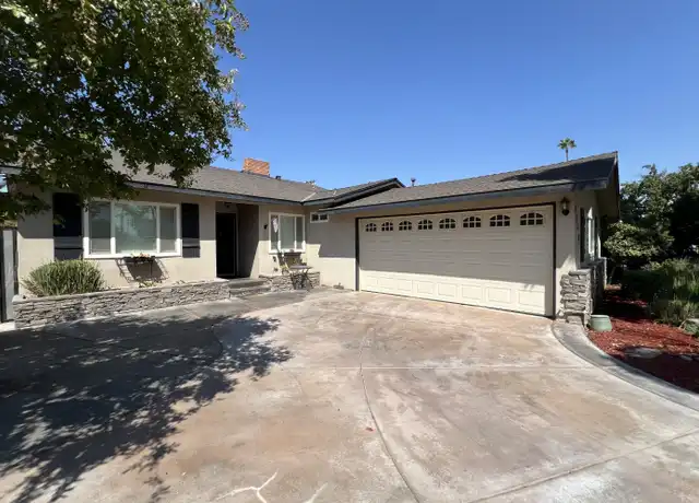 Property at 2539 Drake St, Bakersfield, CA, 93301, 3 beds, 2 baths, [object Object]