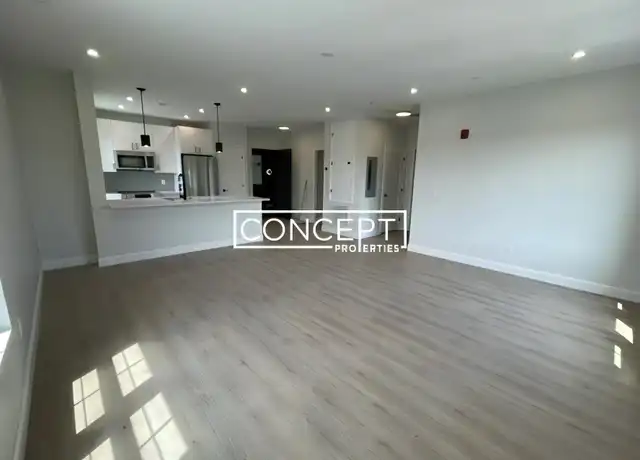 Property at 105 Cottage St Unit 101, Lynn, MA, 01905, 2 beds, 1 bath, [object Object]