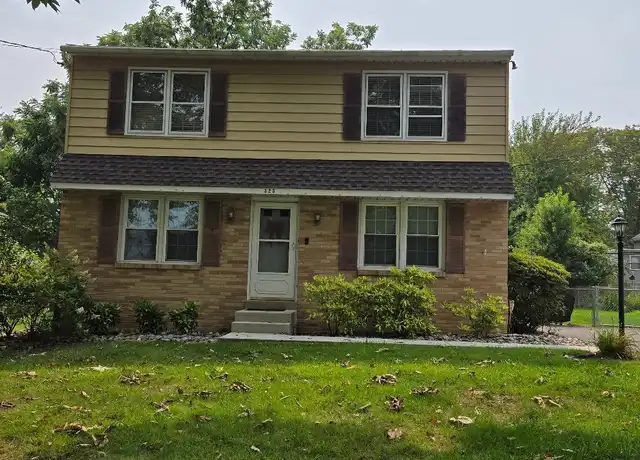 Property at 323 Gilpin Rd Unit 2ND FLOOR, Willow Grove, PA, 19090, 2 beds, 1 bath, [object Object]