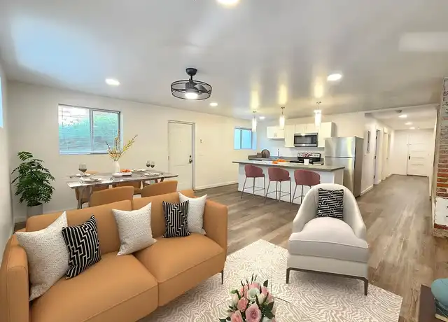 Property at Knickerbocker Apartments - 507 S Howard St, Spokane, WA, 99204, 2 beds, 1 bath, [object Object]