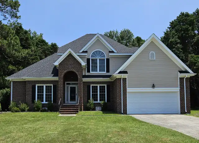 Property at 214 N Marion Dr, Goldsboro, NC, 27534, 4 beds, 2.5 baths, [object Object]